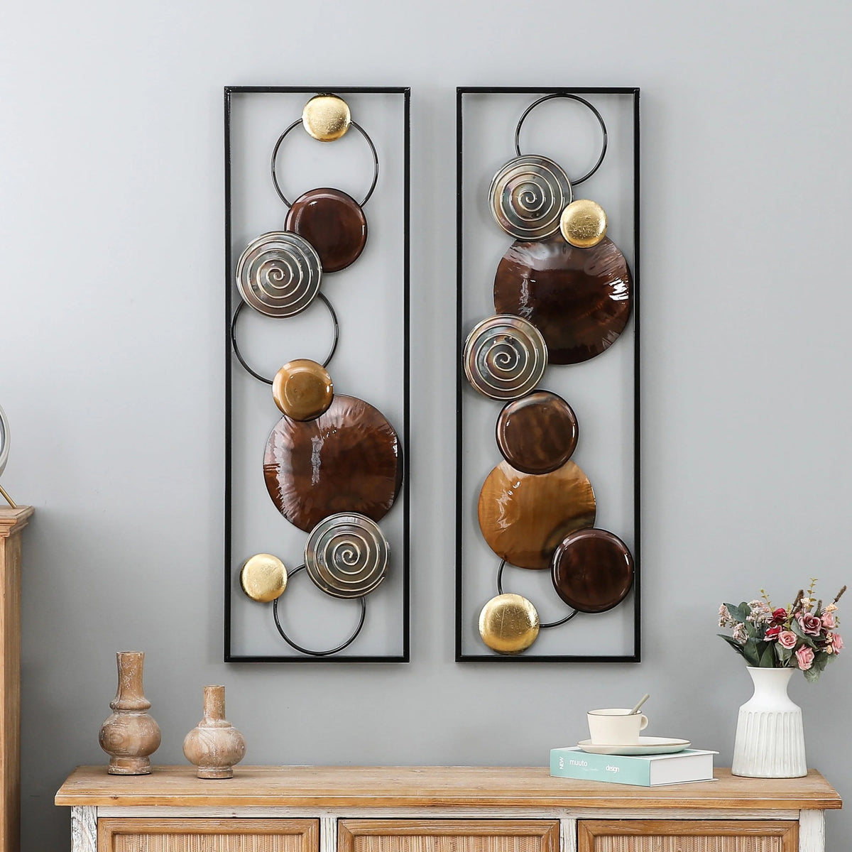 Set of 2 Modern Gold and Brown Metal Wall Decor, Abstract Decorative Wall Art for Living Room, Bedroom and Home Decoration