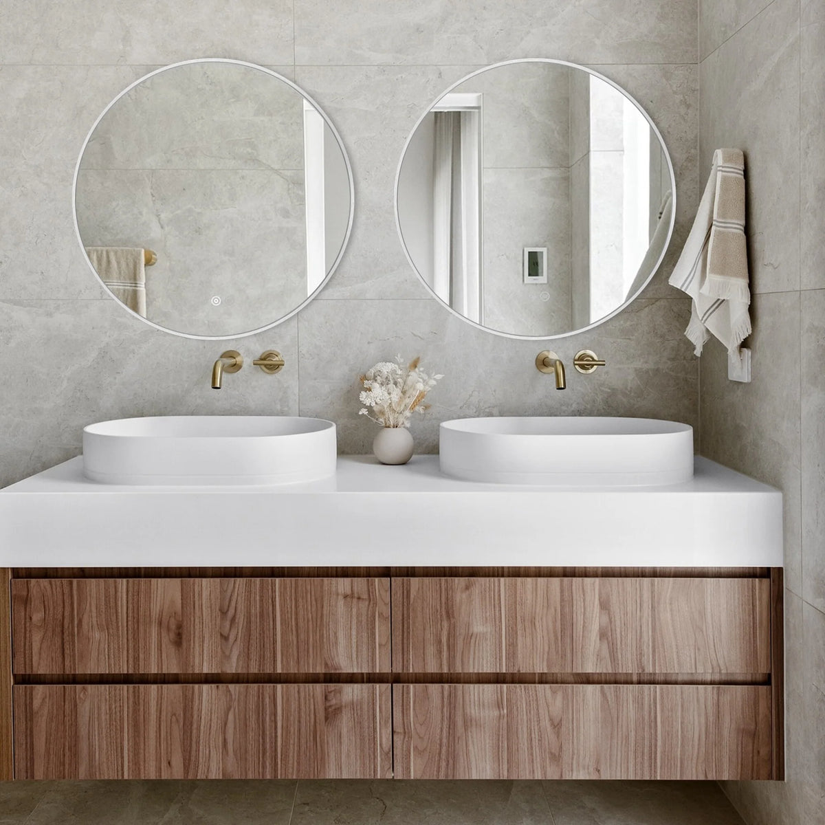 Modern Round Bathroom Vanity Mirror, Wall Mounted Circular Mirror for Bathroom, Bedroom and Home Decor