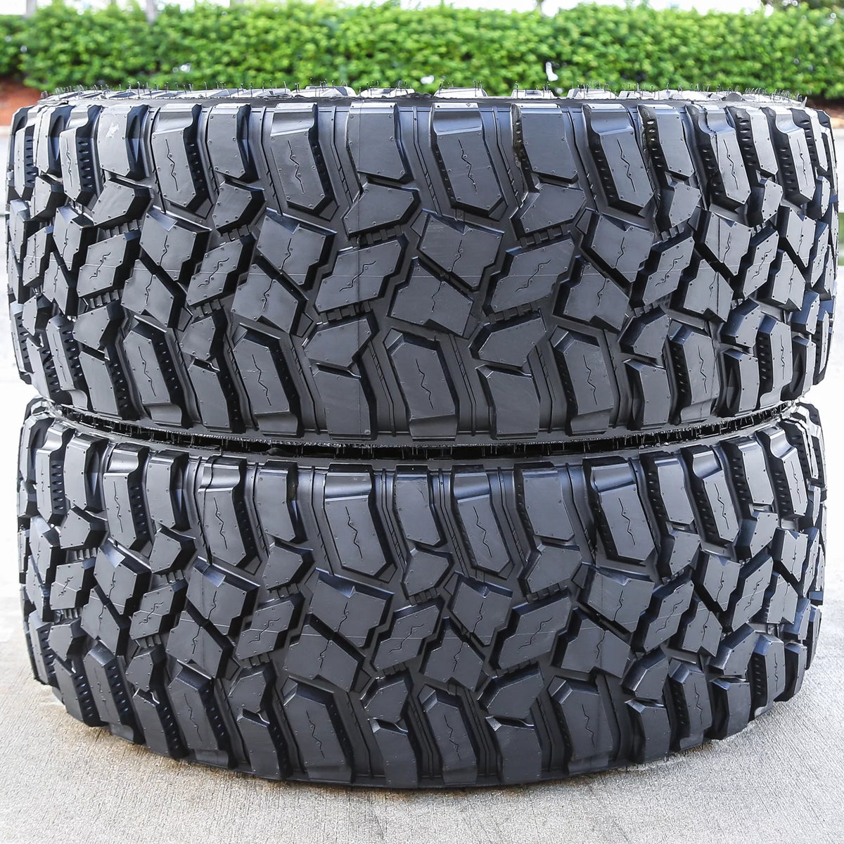 Pair of 35X12.50R20 Mud Terrain Tires �� 121Q E Rated 10-Ply LT Off-Road