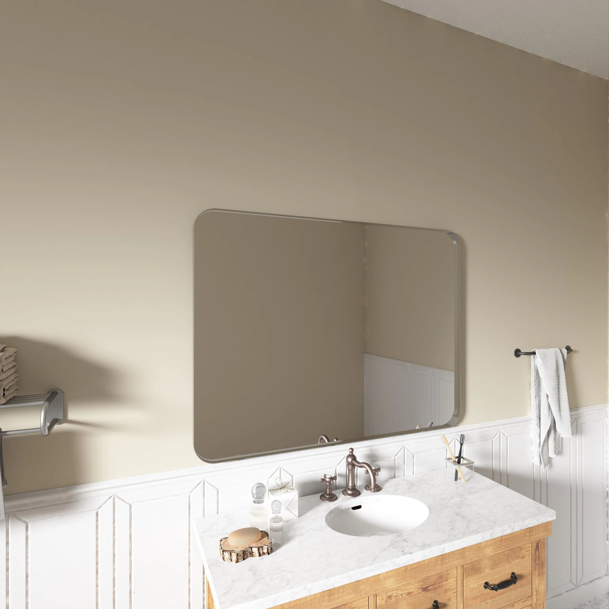 Aluminum Alloy Rounded Corner Vanity Mirror, Modern Wall Mounted Mirror for Bathroom, Bedroom and Home Decor