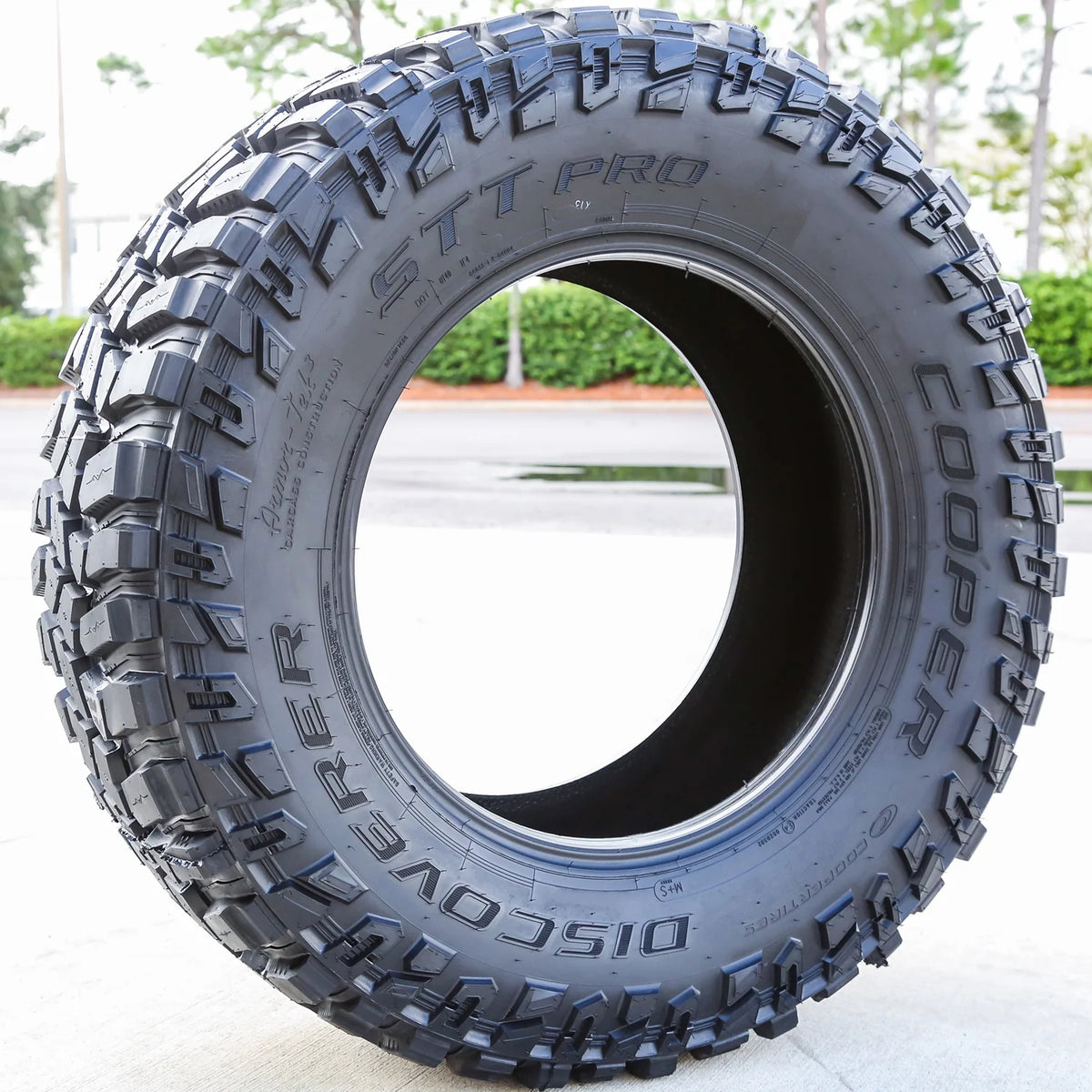 Pair of 35X12.50R20 Mud Terrain Tires �� 121Q E Rated 10-Ply LT Off-Road
