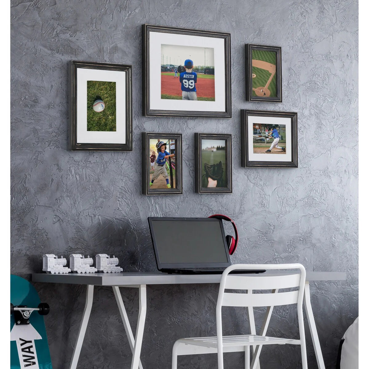 Gallery Wall Frame Set, Multi-Piece Decorative Picture Frames for Photos, Artwork and Home Decor