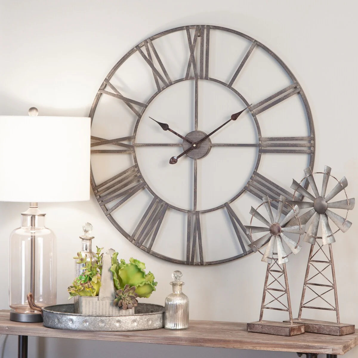 Modern Round Metal Wall Clock, Decorative Circular Hanging Clock for Living Room, Bedroom and Office