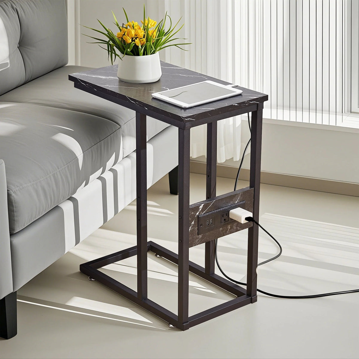 Set of 2 C-Shaped Sofa Side Tables, Small End Tables for Living Room, Bedside and TV Tray