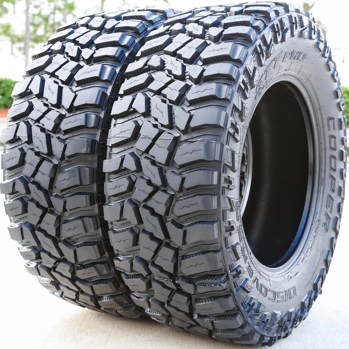 Pair of 35X12.50R20 Mud Terrain Tires �� 121Q E Rated 10-Ply LT Off-Road