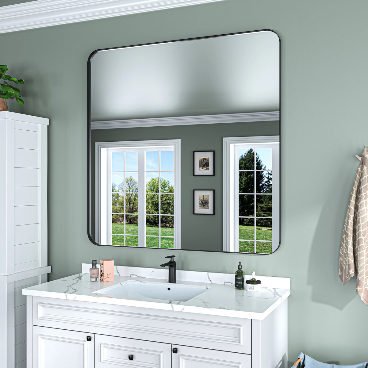 Aluminum Alloy Rounded Corner Vanity Mirror, Modern Wall Mounted Mirror for Bathroom, Bedroom and Home Decor